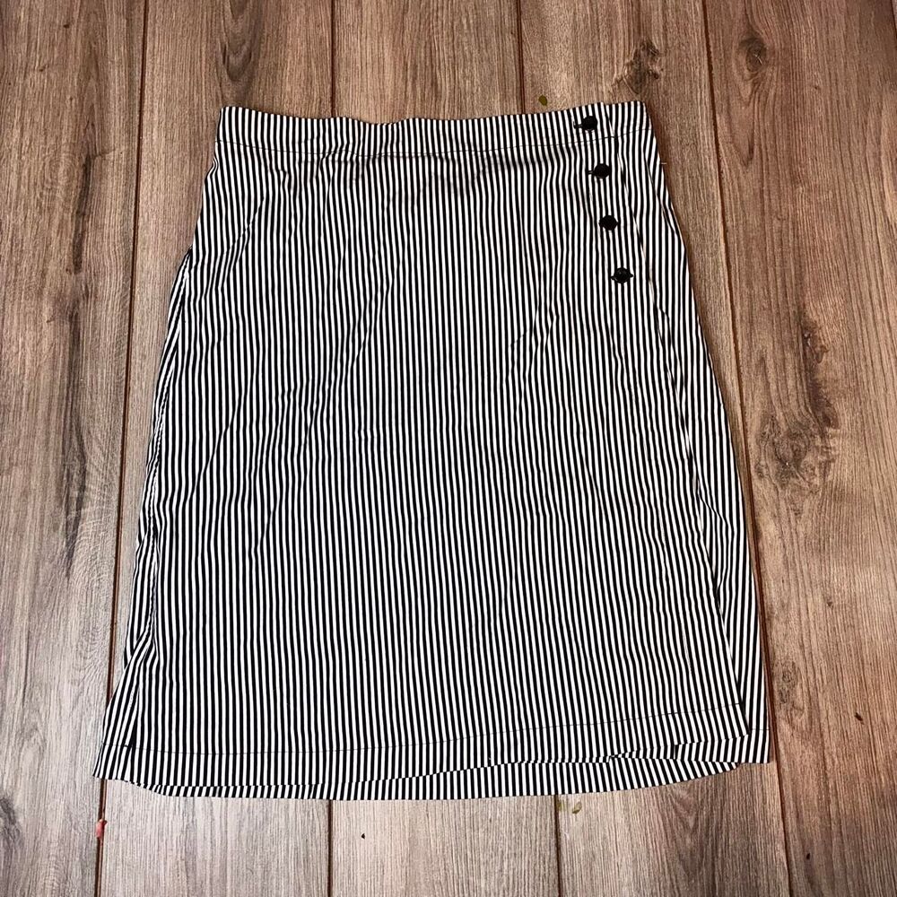 Christopher-banks Women's Black and White Skirt
